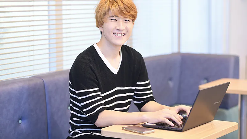 めざすはアニメ化されるようなラブコメ作家 小説創作科 岩木さん