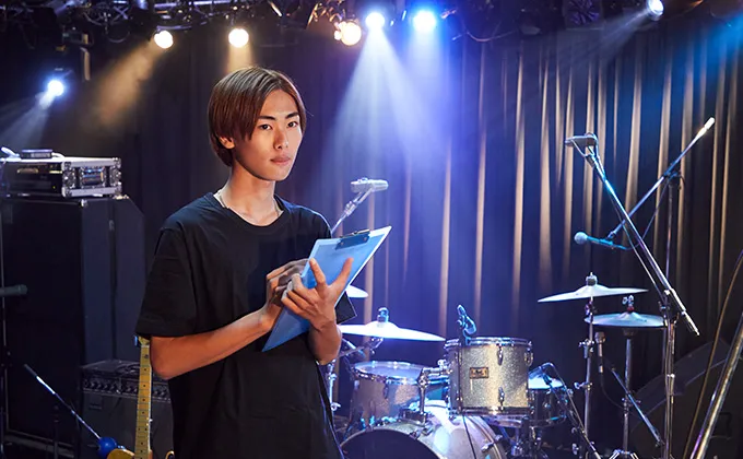 音楽業界人の勤務時間について