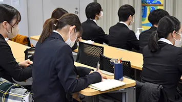 就職支援 東放学園専門学校