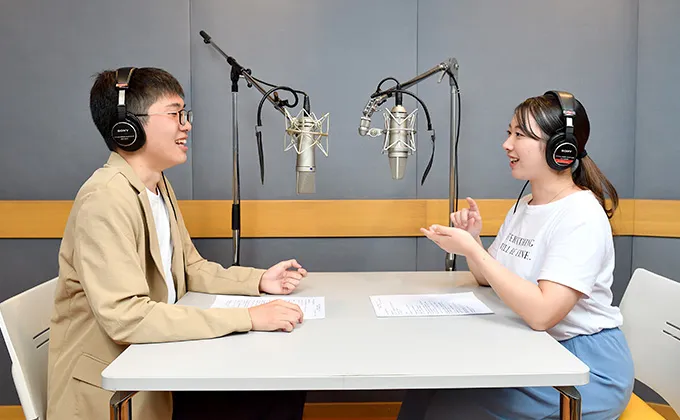 ラジオパーソナリティーをめざすあなたが専門学校で身につけられること