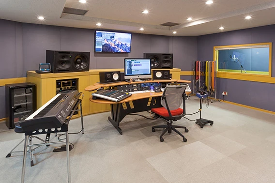 スキルと個性を磨く、設備が充実