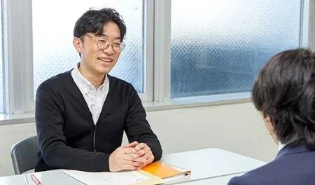 アドバイザーによる「個別カウンセリング」