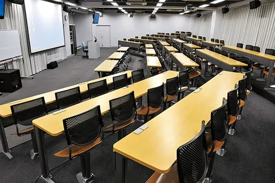 階段教室