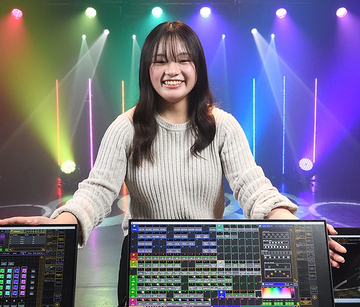 任せたいと思われるような照明スタッフになることが夢!