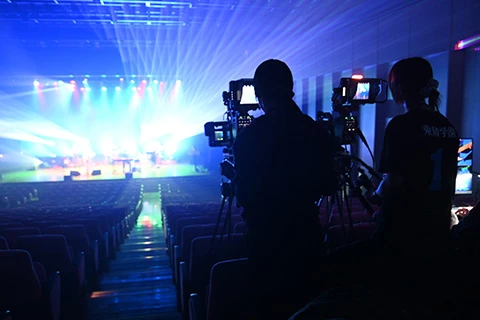 ダンス＆ヴォーカルグループ・FLSのライブ『FLS MEMORIAL TOUR -FEARLESS- FINAL』映像技術スタッフ